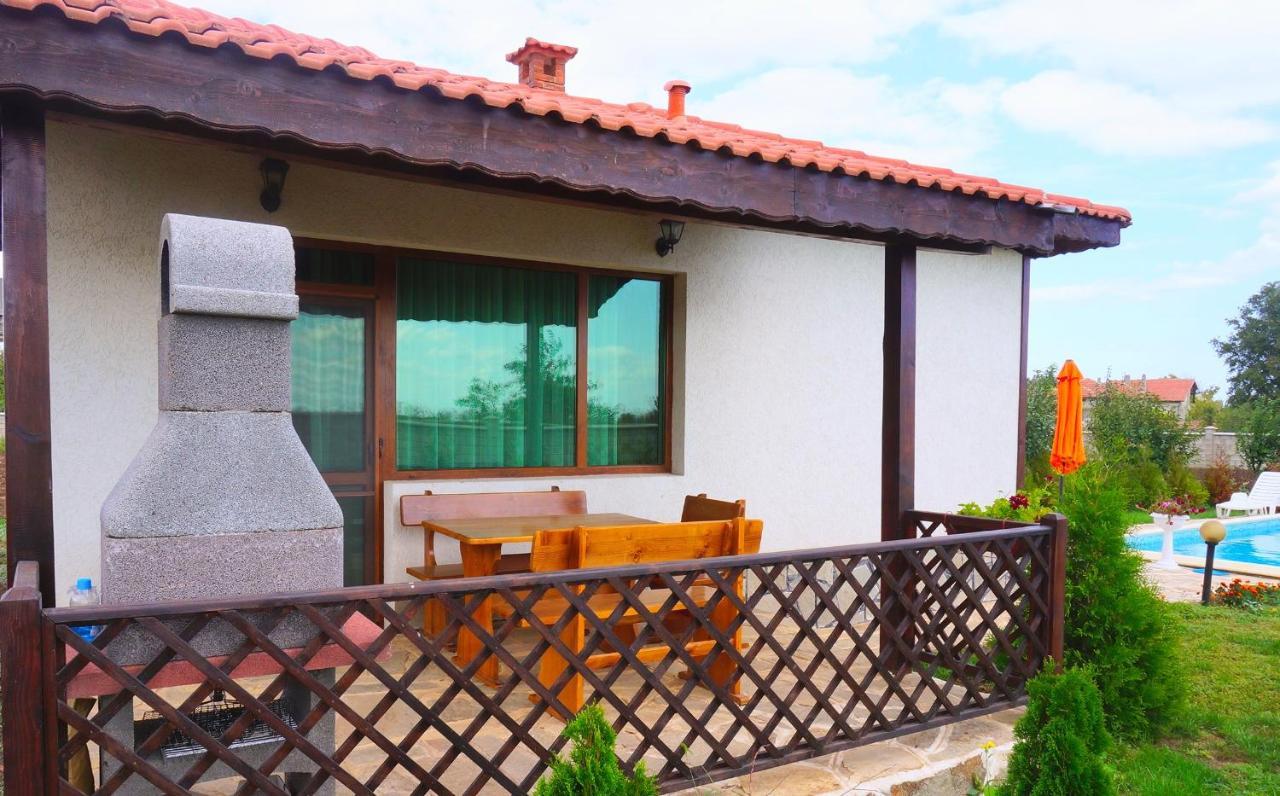 Вила Едем - Villa Edem - Beach Bolata Area Bulgarevo Ngoại thất bức ảnh