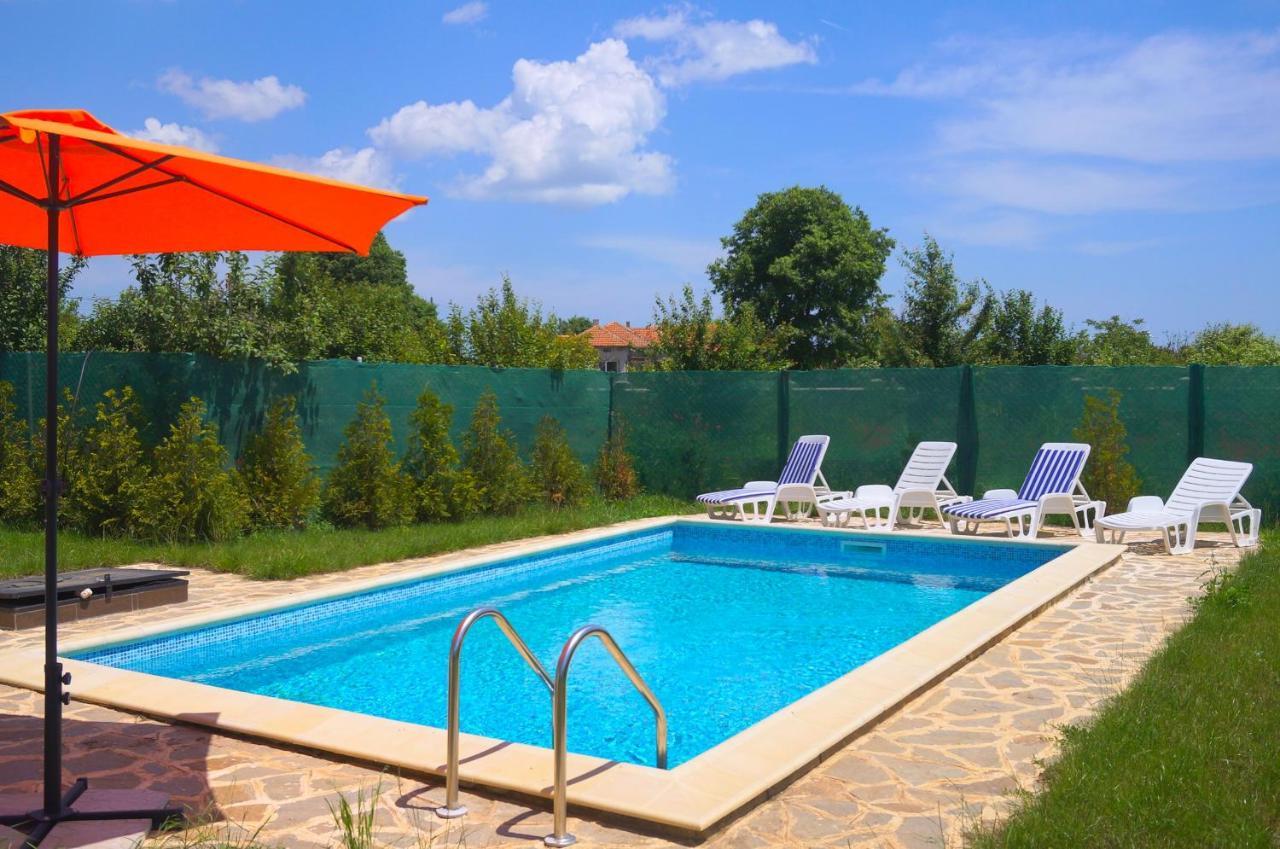 Вила Едем - Villa Edem - Beach Bolata Area Bulgarevo Ngoại thất bức ảnh