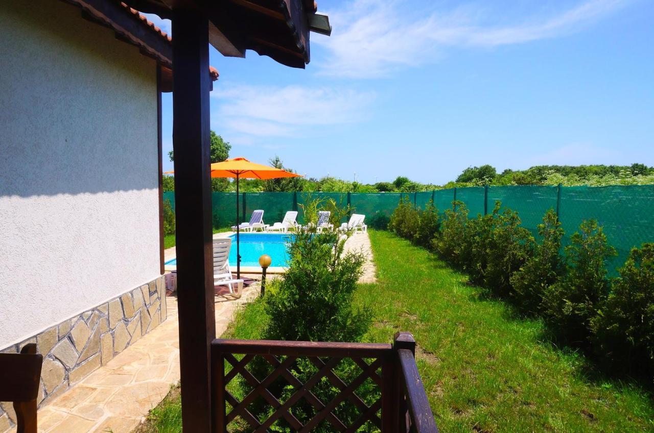 Вила Едем - Villa Edem - Beach Bolata Area Bulgarevo Ngoại thất bức ảnh