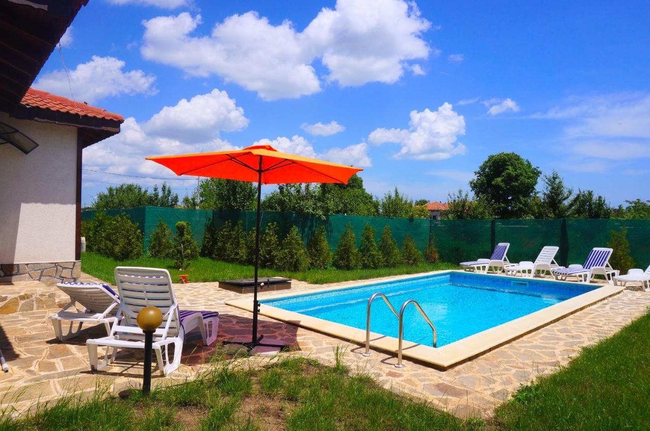 Вила Едем - Villa Edem - Beach Bolata Area Bulgarevo Ngoại thất bức ảnh
