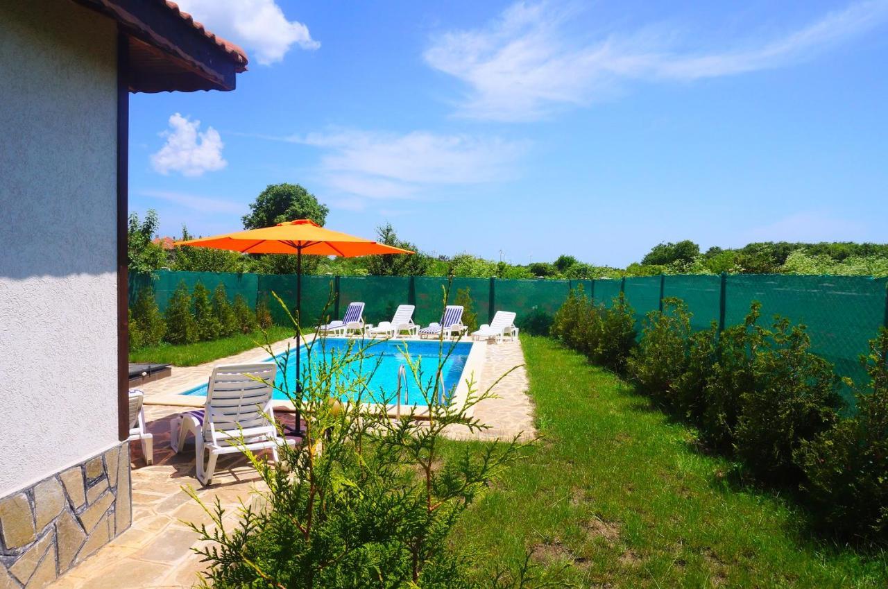 Вила Едем - Villa Edem - Beach Bolata Area Bulgarevo Ngoại thất bức ảnh