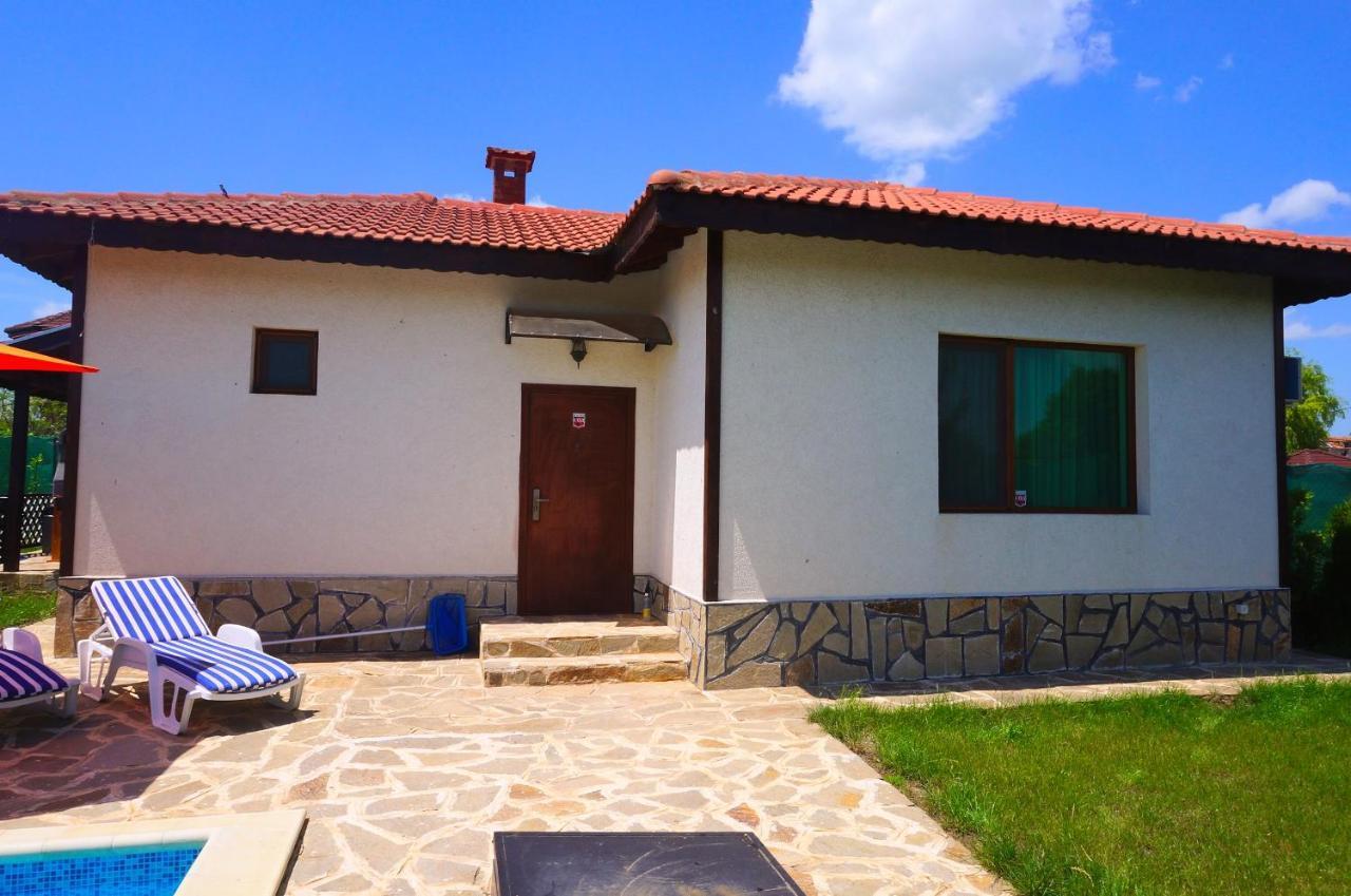 Вила Едем - Villa Edem - Beach Bolata Area Bulgarevo Ngoại thất bức ảnh